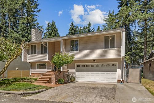 26425 Timberlane Dr Se, Covington, WA, 98042-8402 | Card Image