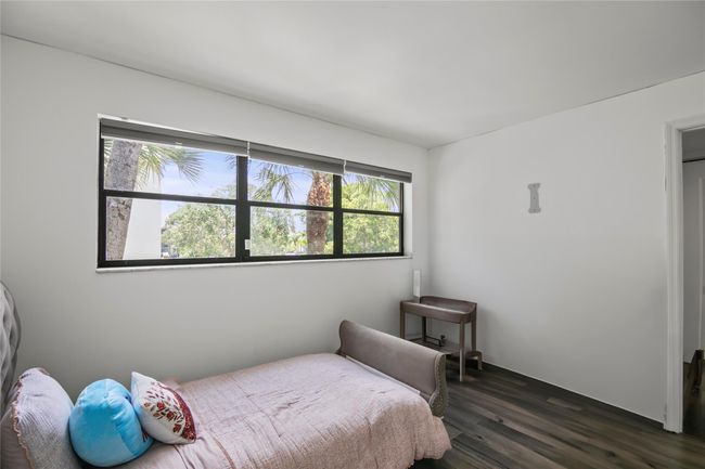 APT-201 - 2310 S Cypress Bend Dr, Condo with 2 bedrooms, 2 bathrooms and null parking in Pompano Beach FL | Image 13
