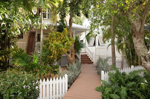 15 Kestral Way, Key West, FL, 33040-7922 | Card Image