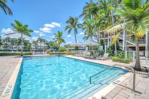 apt-211-1015 Spanish River Rd, Boca Raton, FL, 33432-7687 | Card Image