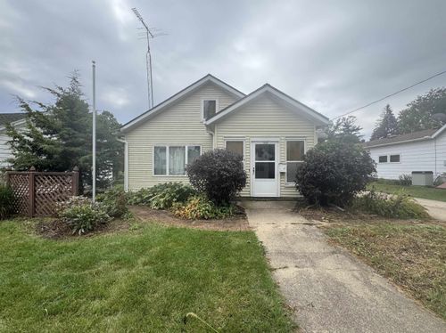 2410 8th St, Monroe, WI, 53566-1603 | Card Image