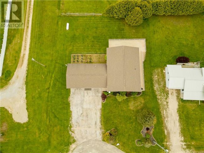 10 Vanhorn St, House other with 4 bedrooms, 2 bathrooms and null parking in Gore Bay ON | Image 10