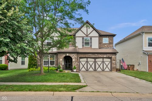1975 Lakecrest Dr, Columbus, IN, 47201-1454 | Card Image