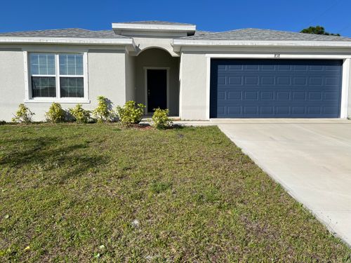 838 San Filippo Dr Se, Palm Bay, FL, 32909-5327 | Card Image
