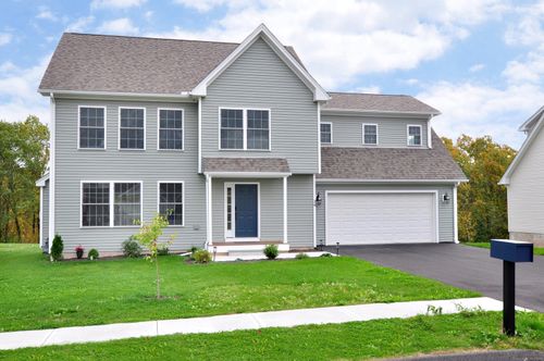 34 W River Rd, East Windsor, CT, 06088-1749 | Card Image