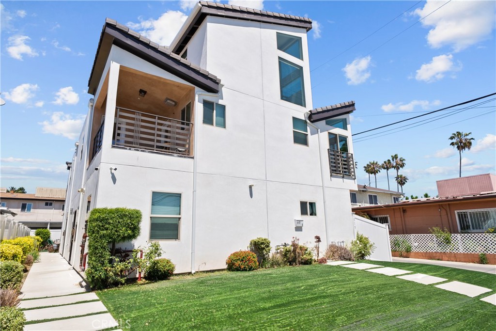 Residential Income in Inglewood