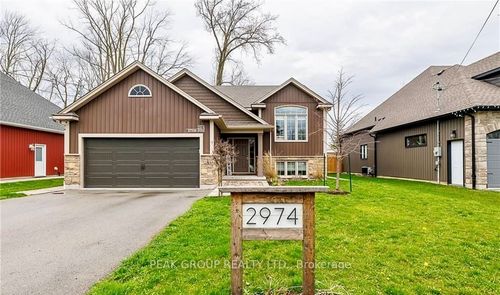 2974 Bethune Ave, Ridgeway, ON, L0S1N0 | Card Image