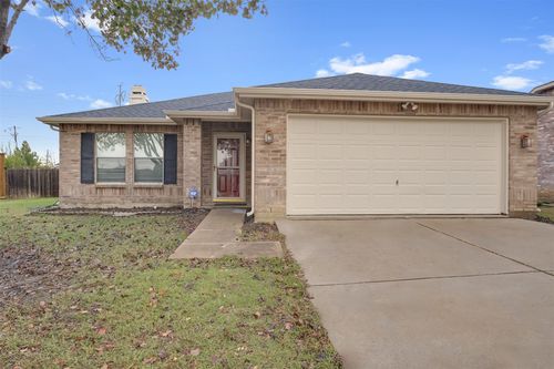 5603 Rumford Trl, Arlington, TX, 76017-6581 | Card Image