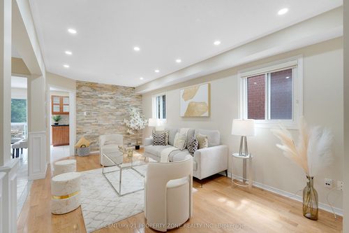 5469 Palmerston Cres, Mississauga, ON, L5M5Z8 | Card Image
