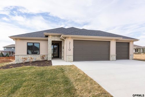 2110 N 182nd Ave, Elkhorn, NE, 68022-4191 | Card Image