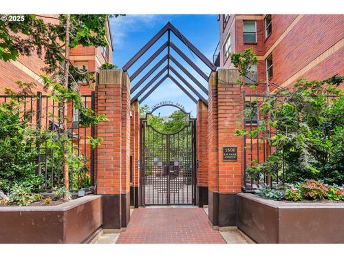 531-1500 Sw Park Ave, Portland, OR, 97201-3445 | Card Image