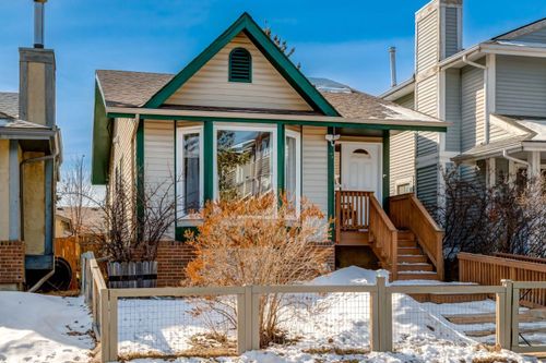 3 Woodglen Cres Sw, Calgary, AB, T2W4L1 | Card Image