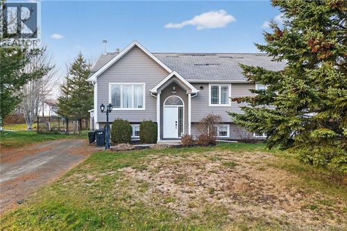 9 Av Lauza, Saint Antoine, NB, E4V1J8 | Card Image