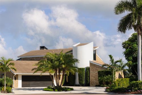 4900 59th Ave S, ST PETERSBURG, FL, 33715-1620 | Card Image