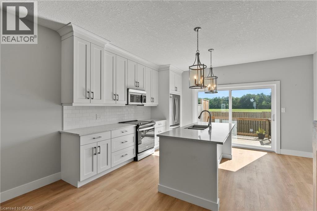 Residential Lease in Port Dover 5