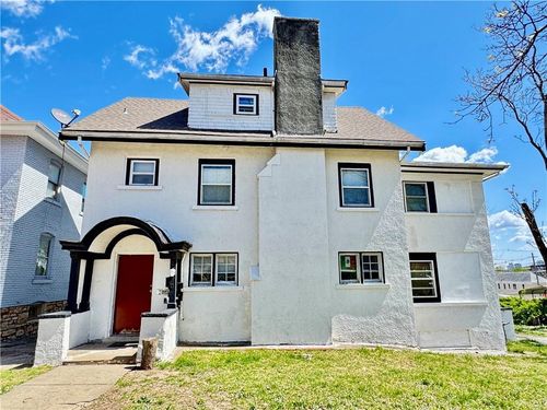 3 Mcgrew Grv, Kansas City, KS, 66101-1450 | Card Image