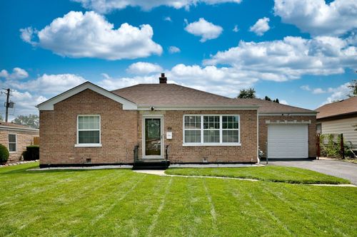 227 Parkview Dr, Northlake, IL, 60164-2242 | Card Image