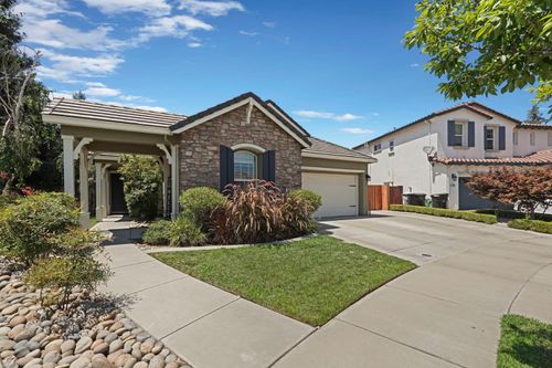312 Rivergate Dr, Oakdale, CA, 95361-8268 | Card Image