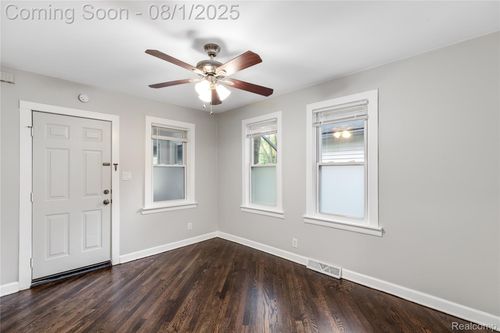 1785 Channing St, Ferndale, MI, 48220-2185 | Card Image