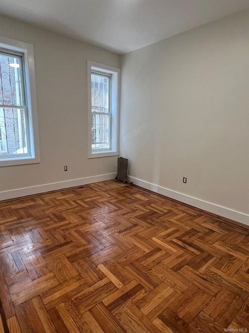 1r-486 E 95th Street, New York, NY, 11212 | Card Image