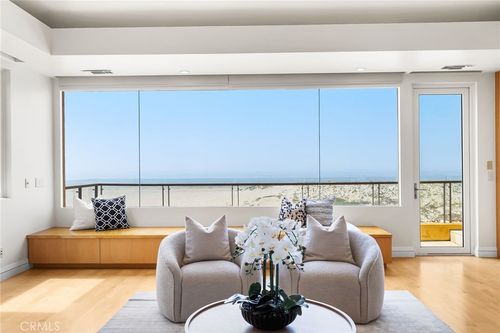 1554 E Oceanfront, Newport Beach, CA, 92661-1414 | Card Image