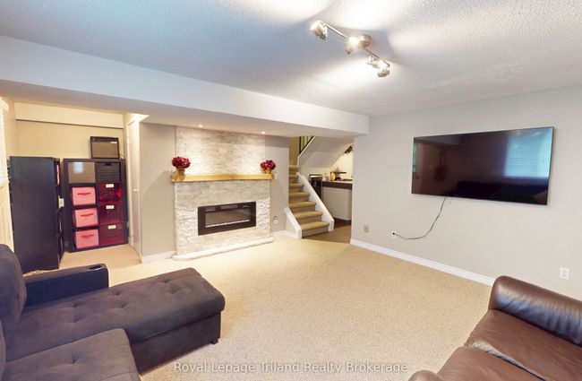 4 - 179 Ferguson Dr, Condo with 3 bedrooms, 2 bathrooms and 1 parking in Woodstock ON | Image 22