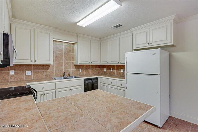 702 Trinity Ln | Image 14