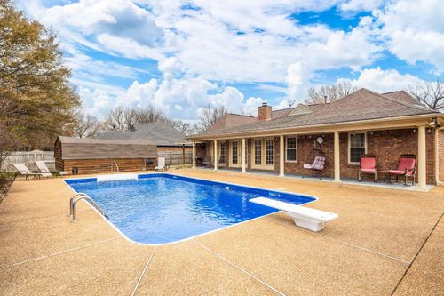 3857 Thistle Knoll Cv, Bartlett, TN, 38135-7401 | Card Image