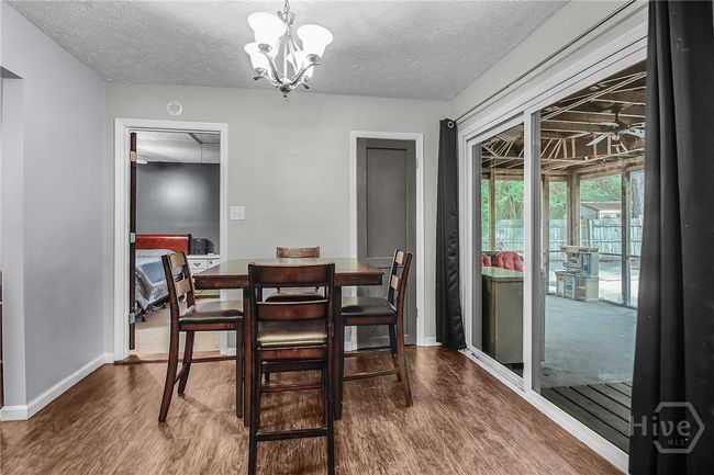 Dining Area | Image 11