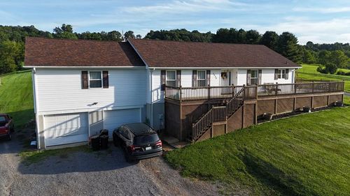 1534 E Blue Grass Trl, Bland, VA, 24315-4524 | Card Image