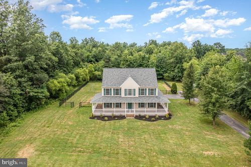 85 Saint Johns Rd W, LITTLESTOWN, PA, 17340-9025 | Card Image