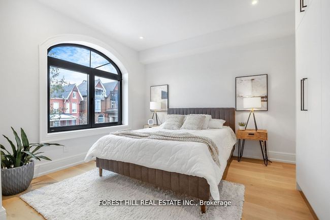 437 Euclid Ave, House attached with 5 bedrooms, 6 bathrooms and null parking in Toronto ON | Image 18