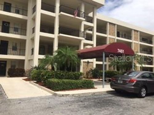 409-7461 W Country Club Dr N, SARASOTA, FL, 34243-4516 | Card Image
