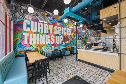 13-1470 Centre St, Thornhill, ON, L4J3N1 | Card Image