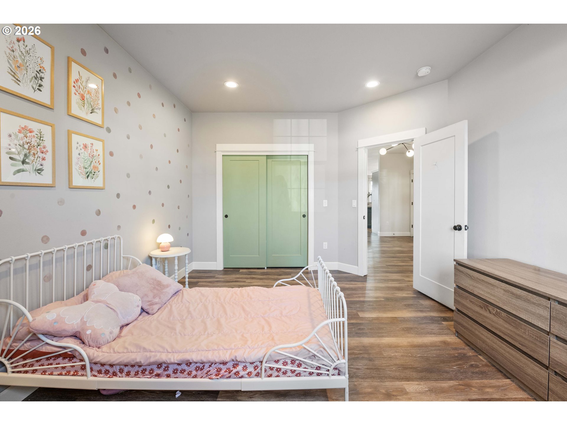 Residential in Astoria 5