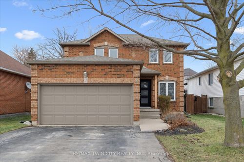 55 Enfield Dr, Cambridge, ON, N1P1B5 | Card Image