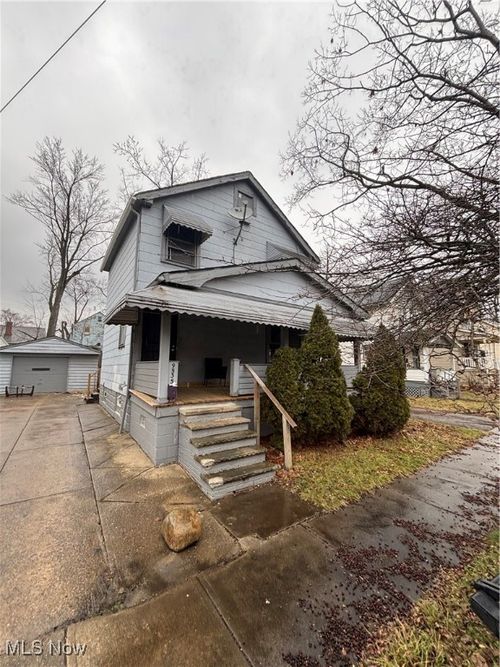 9535 Nelson Avenue, Cleveland, OH, 44105 | Card Image