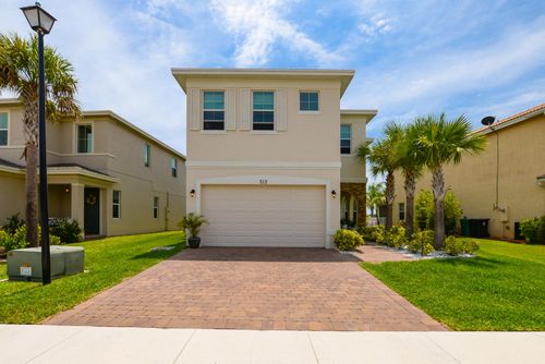 713-713 Nw Leonardo Cir, Port St. Lucie, FL, 34986-4355 | Card Image