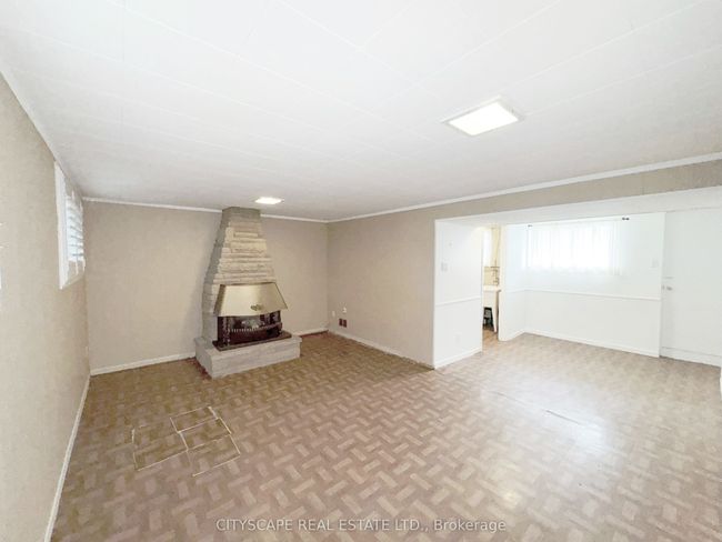271 Cheltenham Rd, House other with 3 bedrooms, 1 bathrooms and 3 parking in Burlington ON | Image 30
