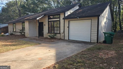 2416 Newgate Dr, Decatur, GA, 30035-2404 | Card Image