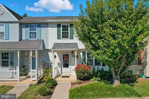 25744 Woodfield Rd, DAMASCUS, MD, 20872-2027 | Card Image