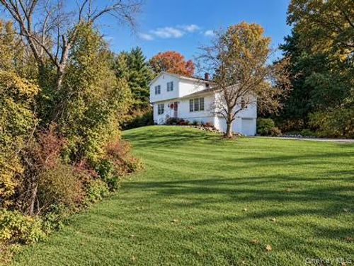 31 Hilo Drive, Hamptonburgh, NY, 10916 | Card Image
