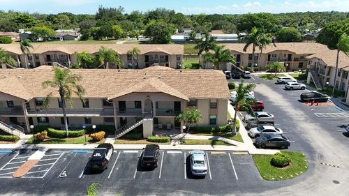 416-9480 Boca Cove Cir, Boca Raton, FL, 33428-7785 | Card Image