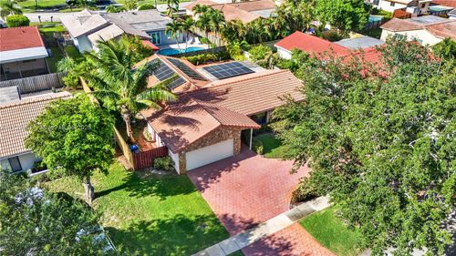 9693 Nw 28th St, Coral Springs, FL, 33065-5038 | Card Image