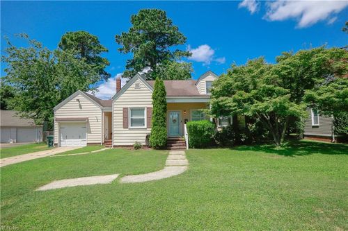 175 Commodore Dr, Norfolk, VA, 23503-4802 | Card Image