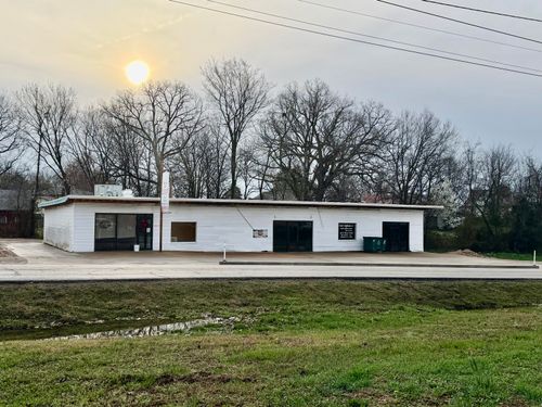 403 N Elm Avenue, Mountain View, MO, 65548 | Card Image