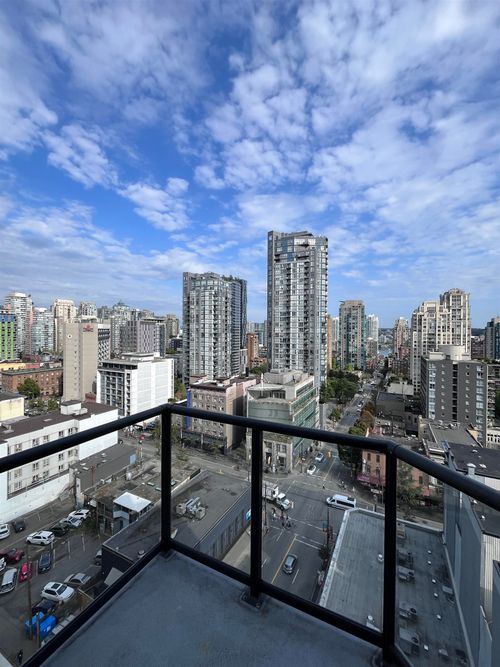 1602-1212 Howe St, Vancouver, BC, V6Z2M9 | Card Image