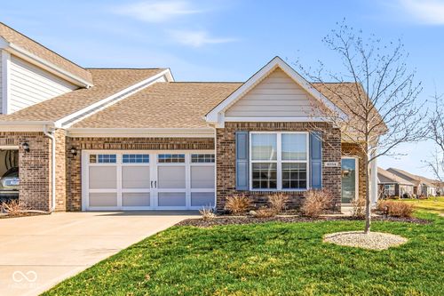 4034 Cairo Way, Avon, IN, 46123-6504 | Card Image