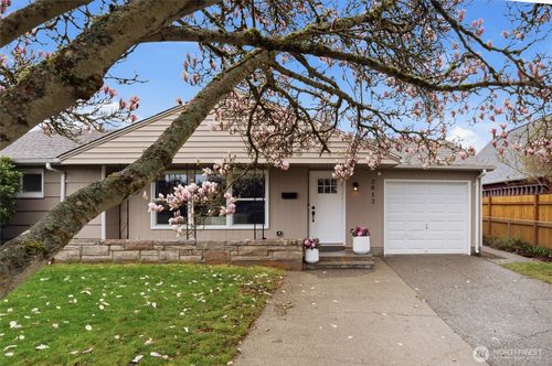 2012 Nipsic Ave, Bremerton, WA, 98310-5124 | Card Image