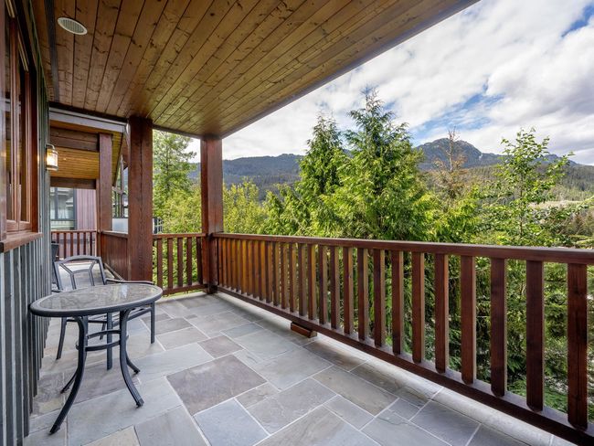 1569 Tynebridge Lane, House other with 4 bedrooms, 5 bathrooms and 4 parking in Whistler BC | Image 11